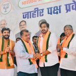 निवडणुकीआधी भाजपचा मेगा स्ट्राईक! पुणे–पिंपरीत २२ माजी नगरसेवकांचा भाजपमध्ये प्रवेश; राष्ट्रवादी–उबाठा–काँग्रेसला मोठा धक्का